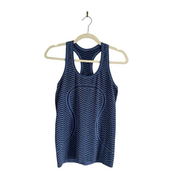 Lululemon Run Swiftly Tech Racerback Heathered Harbor Blue Sz 6 Chevron tank top - Picture 2 of 10